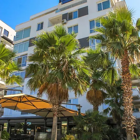 Apartament The Seaview Jacuzzi By Ps Golem (Tirana)