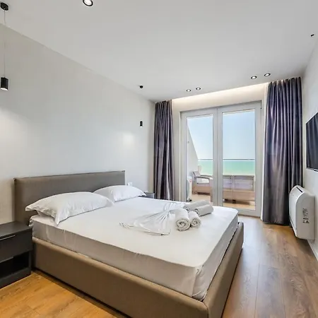 The Seaview Jacuzzi By Ps Apartament *