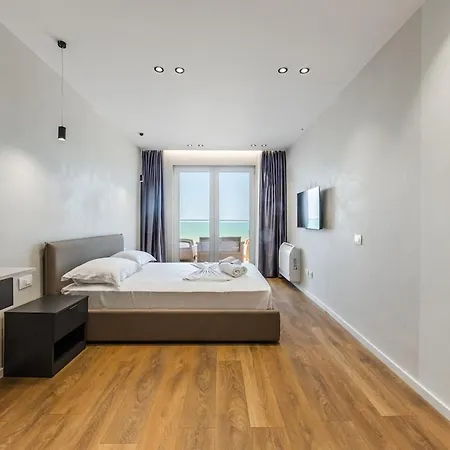 The Seaview Jacuzzi By Ps Apartament